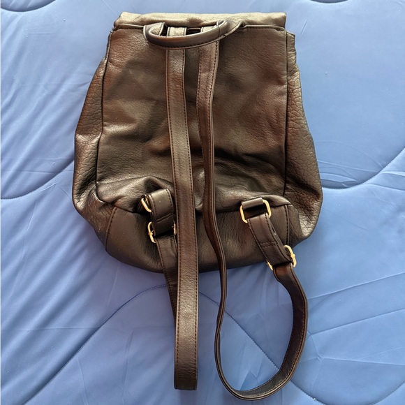 Jessica Simpson Leopard Print Backpack - Picture 2 of 5